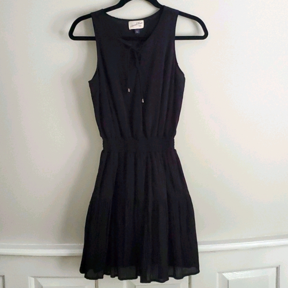 Universal Thread black summer dress